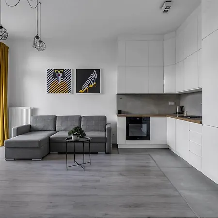 Rydygiera - For 4p, Balcony, View, Shopping Mall Nearby - By Rentujemy Varsó