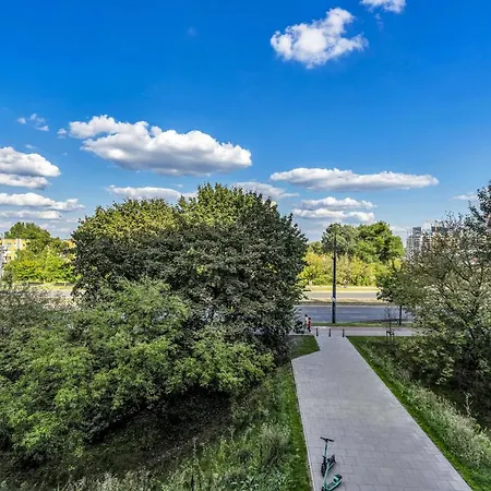 Hotel Rydygiera - For 4p, Balcony, View, Shopping Mall Nearby - By Rentujemy Varšava