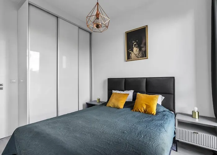 Rydygiera - For 4p, Balcony, View, Shopping Mall Nearby - By Rentujemy Szálloda