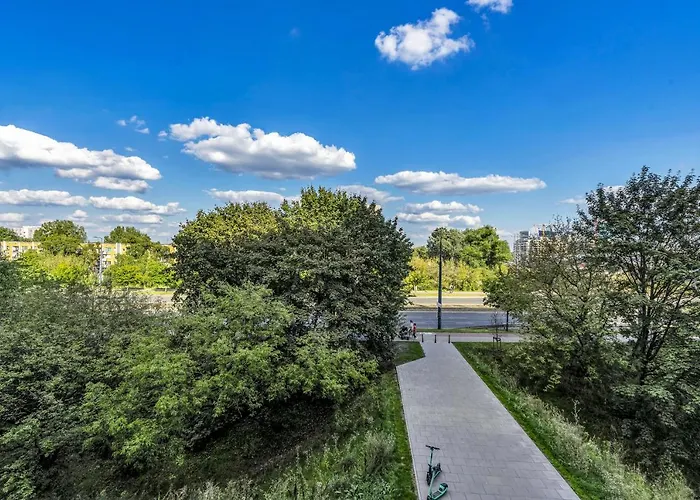 Szálloda Rydygiera - For 4p, Balcony, View, Shopping Mall Nearby - By Rentujemy Varsó